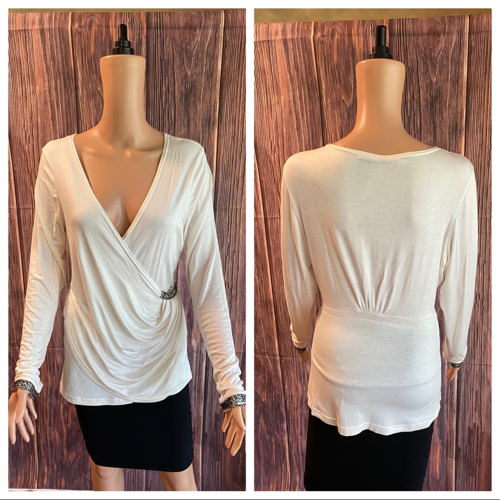 BKE Boutique size medium white cream boho blouse silver gray bead detail